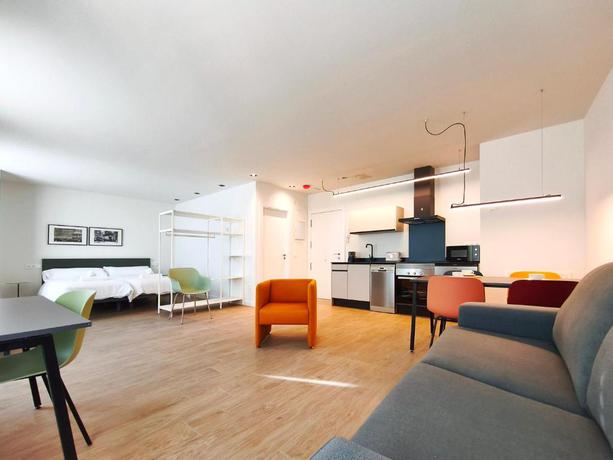 Imagen de la habitación del Hotel Apartamentos Manter&iacute;a Lacort, Valladolid. Foto 8