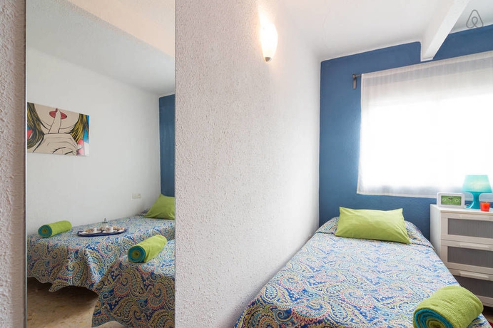 Imagen de la habitación del Hotel Apartamentos Marques de Guadiaro 1. Foto 9