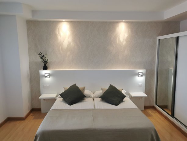 Imagen de la habitación del Hotel Apartamentos Maype Canteras. Foto 4