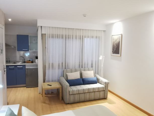 Imagen de la habitación del Hotel Apartamentos Maype Canteras. Foto 6