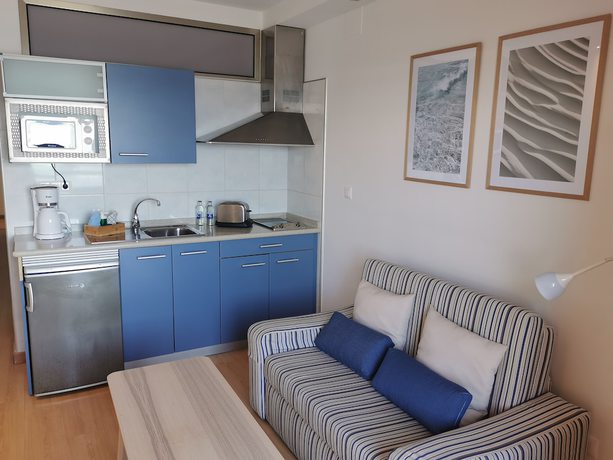 Imagen de la habitación del Hotel Apartamentos Maype Canteras. Foto 7