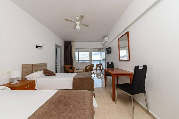 Imagen general del Hotel Apartamentos Mirador. Foto 4