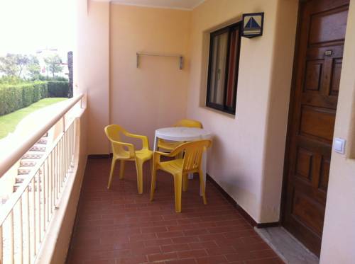 Imagen de la habitación del Hotel Apartamentos Olhos Do Mar. Foto 8