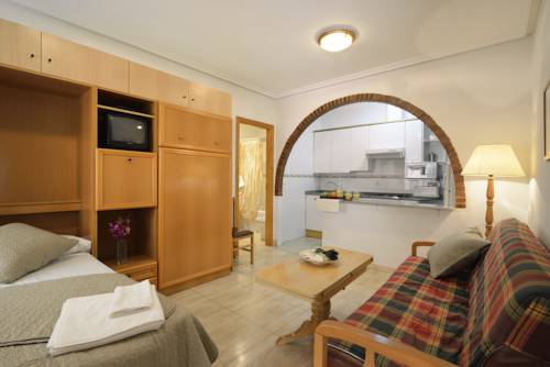 Imagen de la habitación del Hotel Apartamentos Pagán. Foto 10