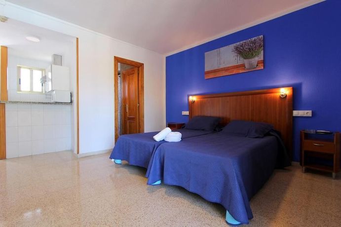 Imagen de la habitación del Hotel Apartamentos Palasiet. Foto 14