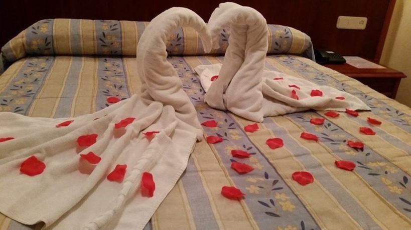 Imagen de la habitación del Hotel - Apartamentos Peña Santa. Foto 8