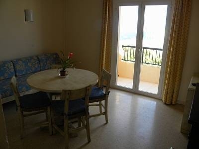 Imagen general del Hotel Apartamentos Piza. Foto 8