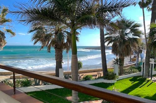 Imagen de la habitación del Hotel Apartamentos Playa Torrecilla. Foto 15