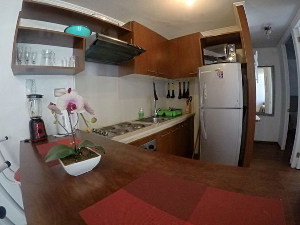 Imagen de la habitación del Hotel Apartamentos Plaza Bulnes. Foto 17