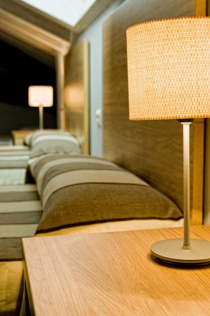 Imagen de la habitación del Hotel Apartamentos Posada La Robla. Foto 7