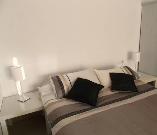 Imagen de la habitación del Hotel Apartamentos Puerto Sherry. Foto 9