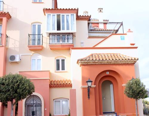 Imagen de la habitación del Hotel Apartamentos Puerto Sherry. Foto 14