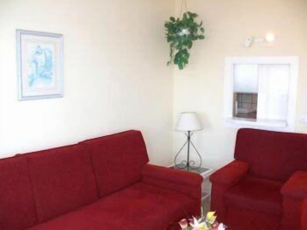 Imagen de la habitación del Hotel Apartamentos Ronda III. Foto 7