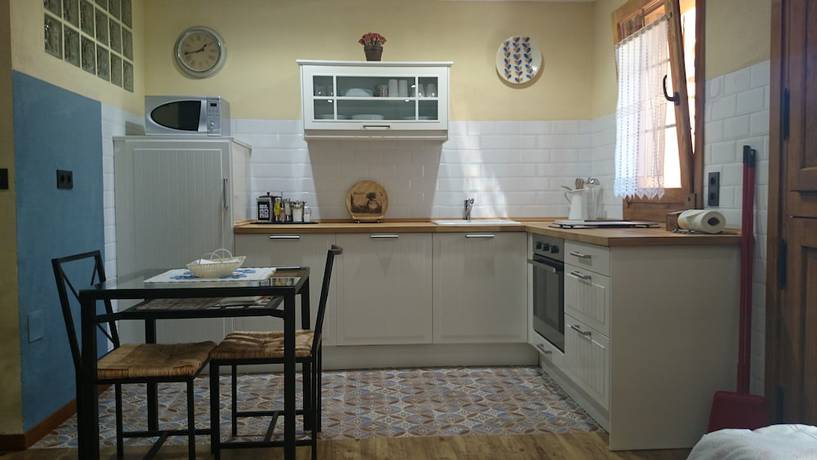 Imagen de la habitación del Hotel Apartamentos Rurales Balc&oacute;n Real. Foto 6