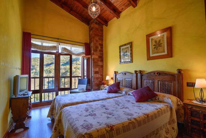 Imagen de la habitación del Hotel Apartamentos Rurales Balc&oacute;n Real. Foto 13