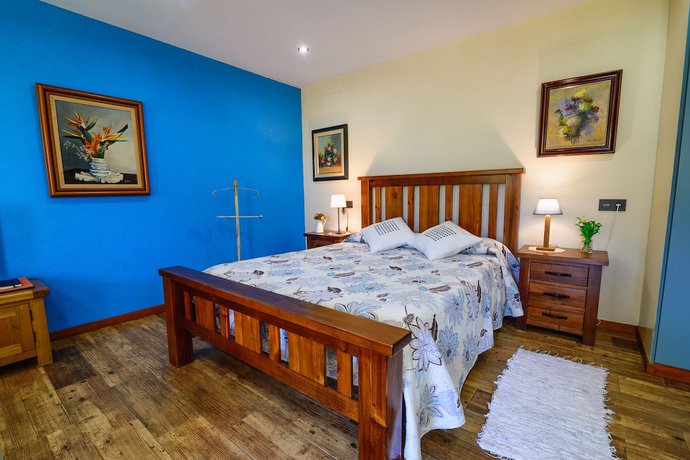 Imagen de la habitación del Hotel Apartamentos Rurales Balc&oacute;n Real. Foto 17