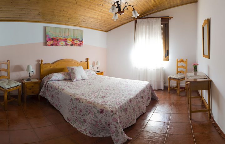 Imagen de la habitación del Hotel Apartamentos Rurales El Prado. Foto 9