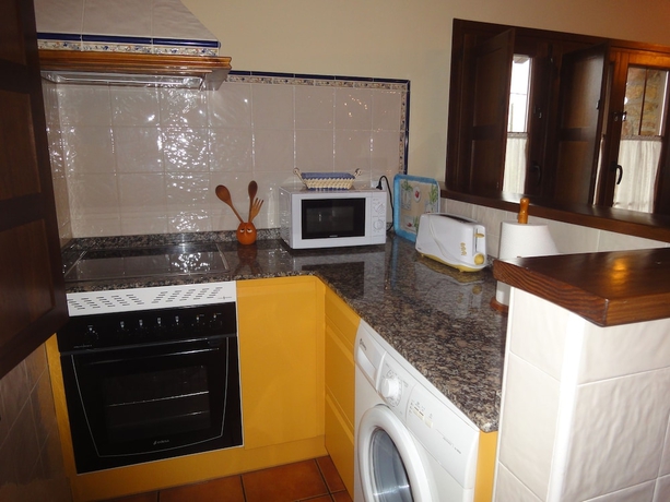 Imagen de la habitación del Hotel Apartamentos Rurales Villa De Saín. Foto 7