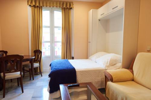 Imagen de la habitación del Hotel Apartamentos San Andrés. Foto 4