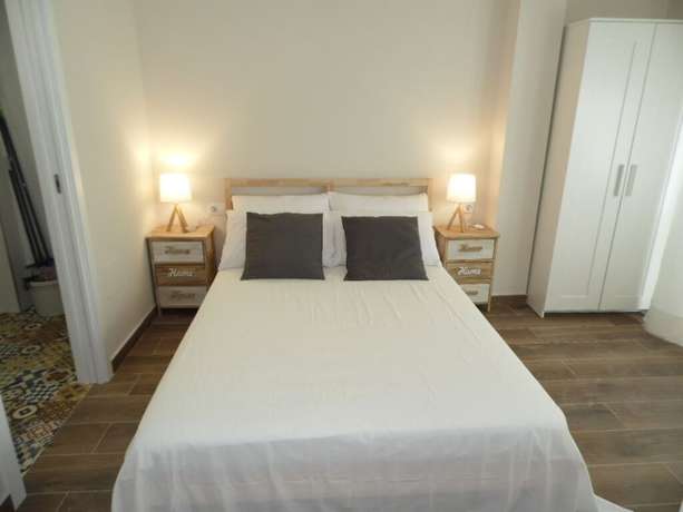 Imagen de la habitación del Hotel Apartamentos San Miguel. Foto 5