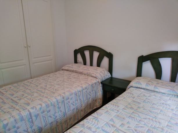 Imagen de la habitación del Hotel Apartamentos Serviden La Fontana. Foto 17
