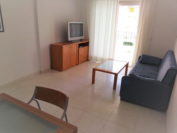 Imagen de la habitación del Hotel Apartamentos Serviden La Fontana. Foto 18