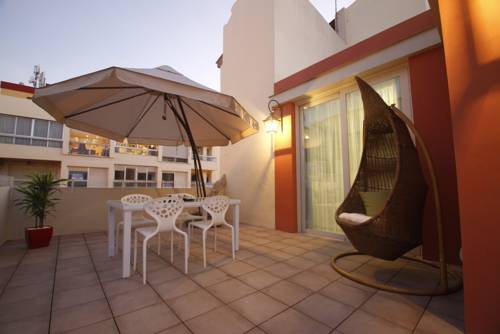 Imagen de la habitación del Hotel Apartamentos Sevilla Centro. Foto 2