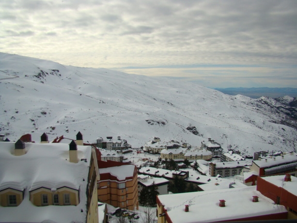 Imagen general del Hotel Apartamentos Sierranevada Andaluzi. Foto 2