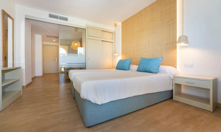 Imagen de la habitación del Hotel Apartamentos Sinfony. Foto 2