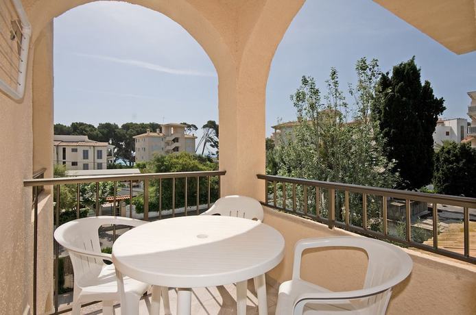 Imagen de la habitación del Hotel Apartamentos Sinfony. Foto 4