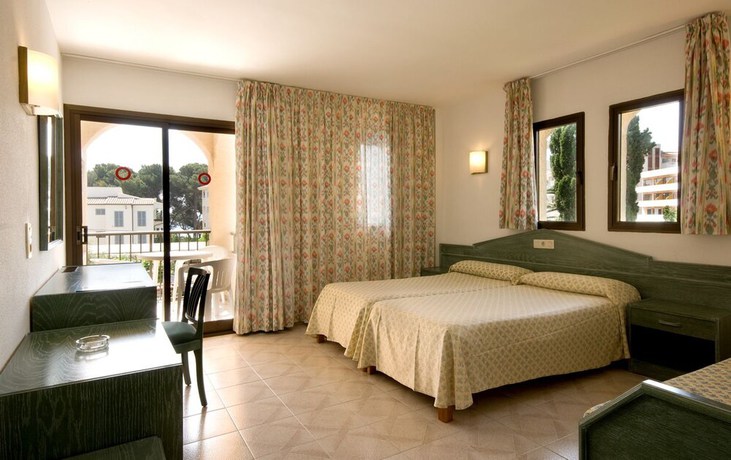 Imagen de la habitación del Hotel Apartamentos Sinfony. Foto 11