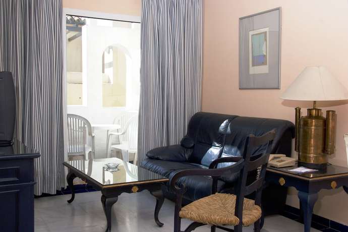 Imagen de la habitación del Hotel Apartamentos Soho Boutique Vistahermosa. Foto 33