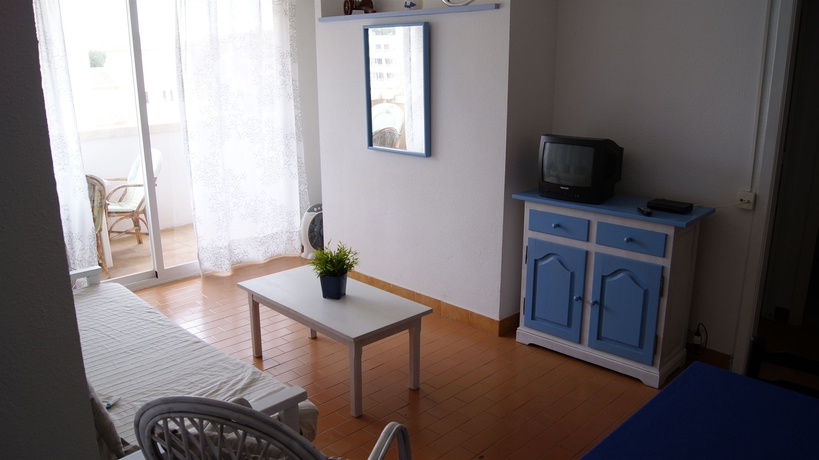 Imagen de los interiores del Hotel Apartamentos Sureda. Foto 8