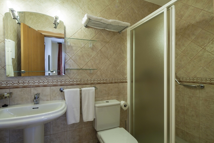 Imagen de la habitación del Hotel Apartamentos Turísticos Casa De La Borrega. Foto 3