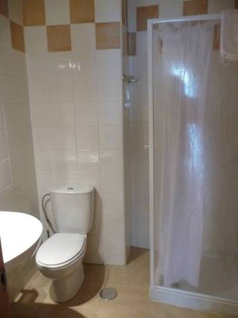 Imagen de la habitación del Hotel Apartamentos Turísticos La Encarnación. Foto 2