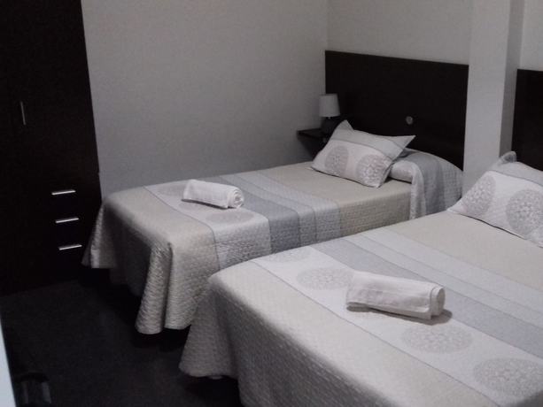 Imagen de la habitación del Hotel Apartamentos Turísticos Los Ángeles. Foto 19