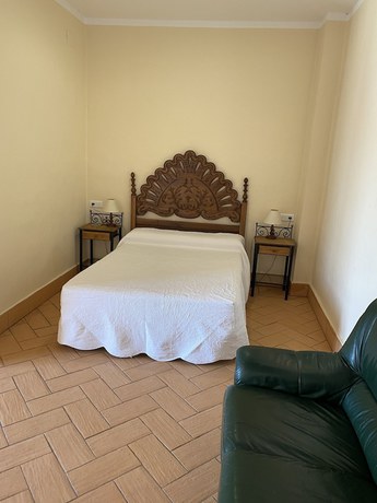 Imagen de la habitación del Hotel Apartamentos Turísticos Los Alisos. Foto 7