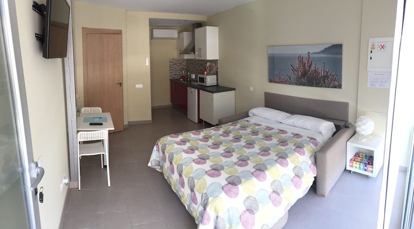 Imagen de la habitación del Hotel Apartamentos Tur&iacute;sticos Mar&iacute;a Guerrero. Foto 3