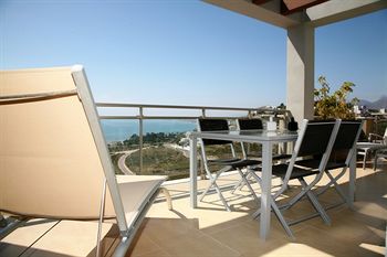 Imagen de los interiores del Hotel Apartamentos Turísticos Portocala. Foto 13