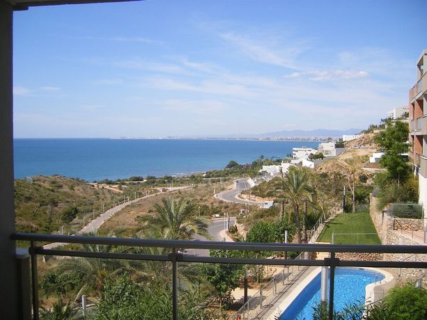 Imagen de los exteriores del Hotel Apartamentos Turísticos Portocala. Foto 11