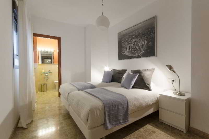 Imagen general del Hotel Apartamentos Turisticos Duque De Hornachuelos. Foto 9