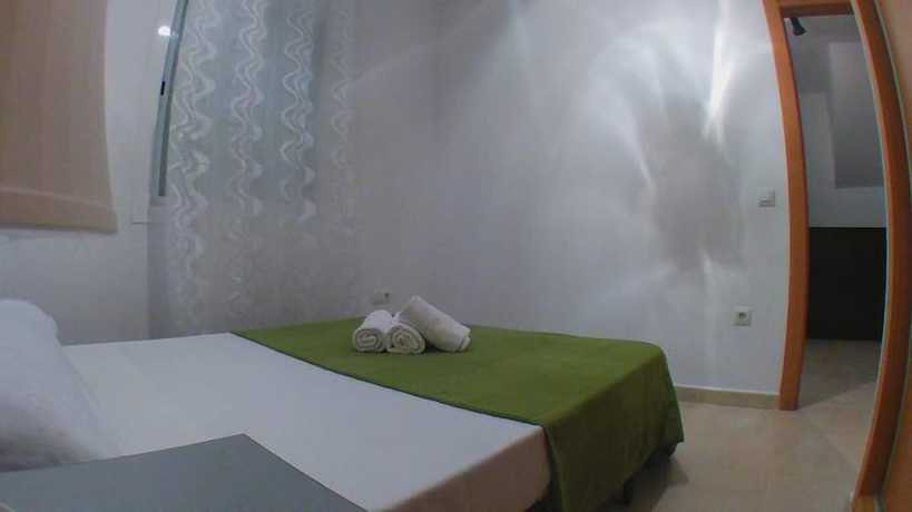 Imagen de la habitación del Hotel Apartamentos Turisticos Zahazar. Foto 8