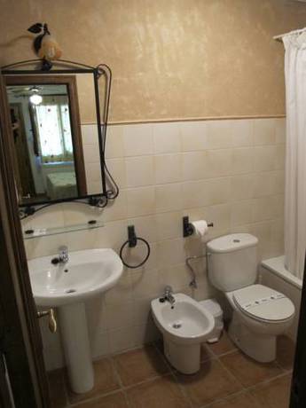 Imagen de la habitación del Hotel Apartamentos Valle Del Guadalquivir. Foto 7