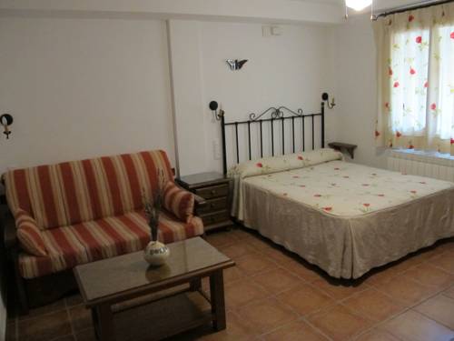 Imagen de la habitación del Hotel Apartamentos Valle Del Guadalquivir. Foto 15