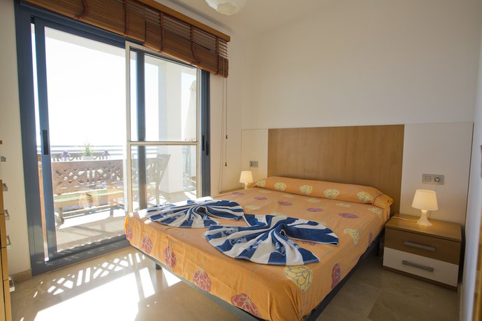 Imagen de la habitación del Hotel Apartamentos Varadero On the beach. Foto 14