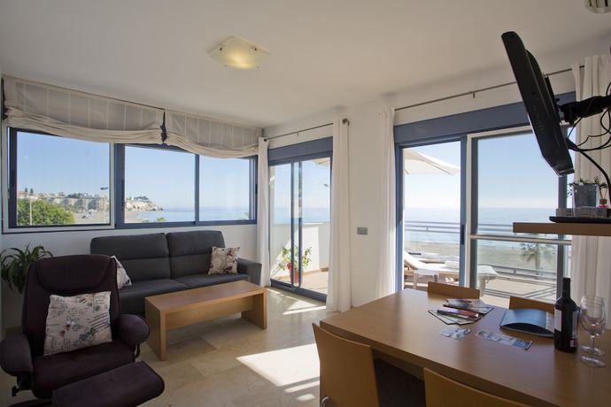 Imagen de la habitación del Hotel Apartamentos Varadero On the beach. Foto 18