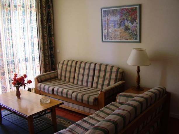 Imagen de la habitación del Hotel Apartamentos Varandas da Rocha. Foto 19