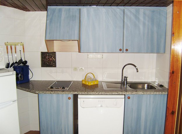 Imagen de la habitación del Hotel Apartamentos Varios Pas De La Casa 3000. Foto 14
