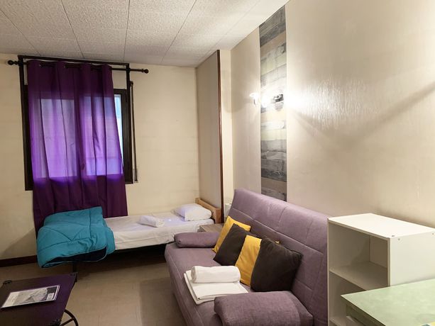 Imagen de la habitación del Hotel Apartamentos Varios Pas De La Casa 3000. Foto 17