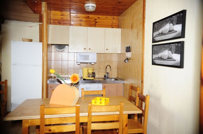 Imagen de la habitación del Hotel Apartamentos Varios Pas De La Casa 3000. Foto 19